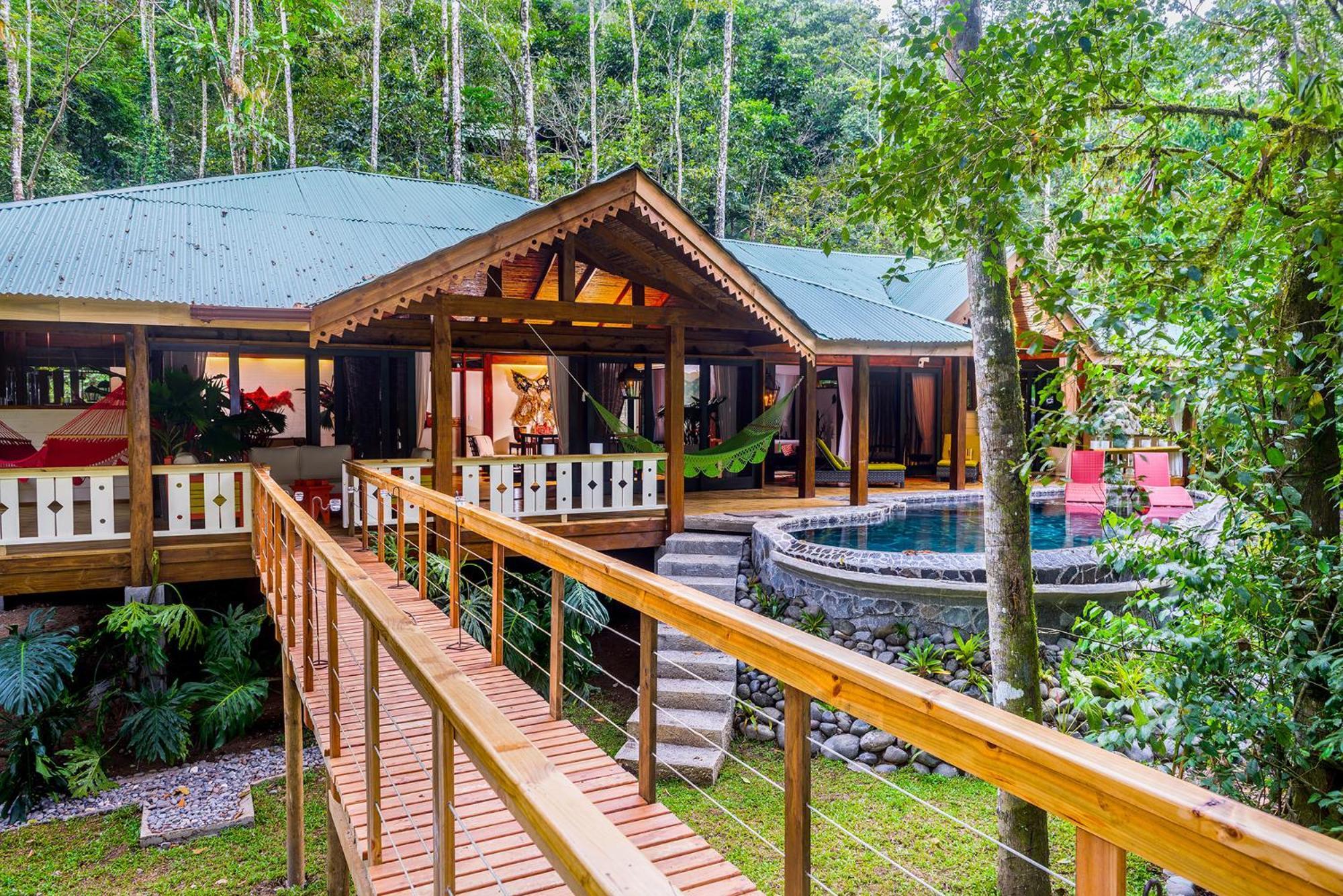 Pacuare Lodge By Boeena Limon Exteriör bild