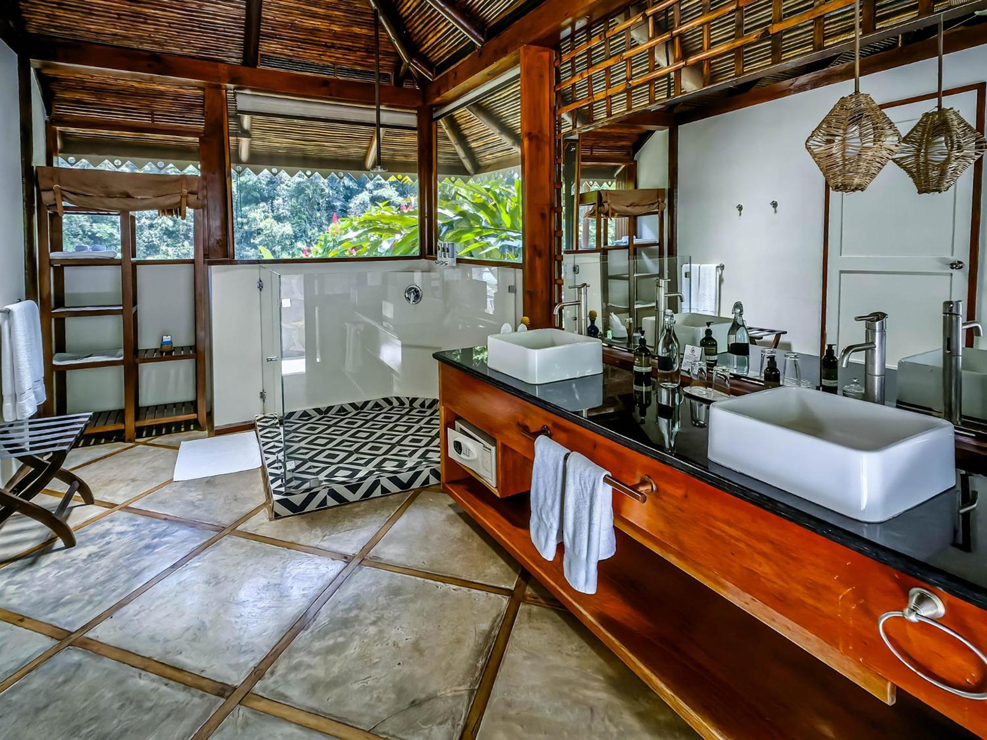 Pacuare Lodge By Boeena Limon Exteriör bild